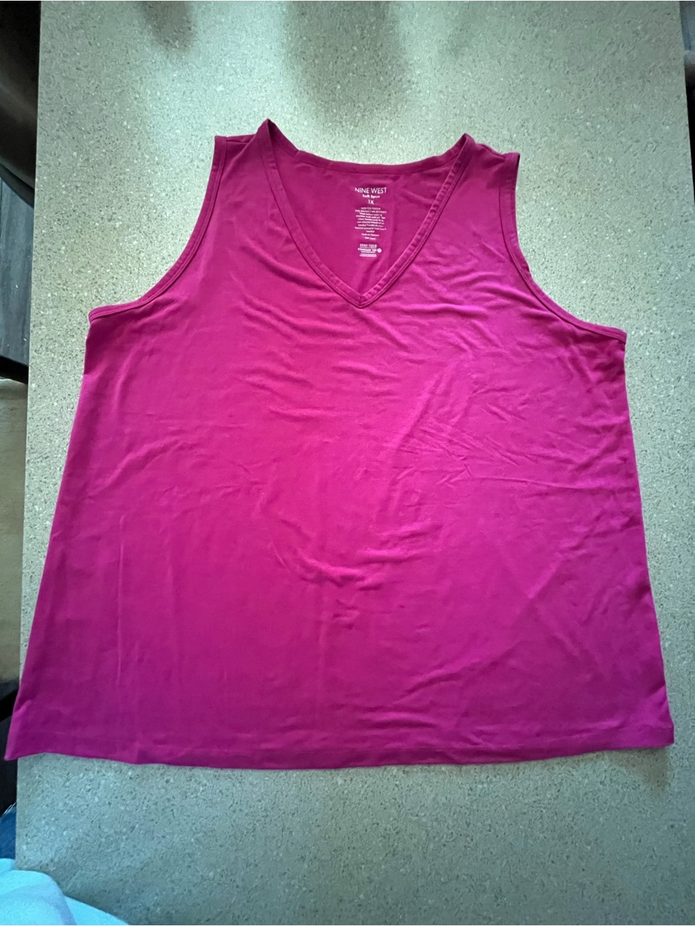 Nine West Fuchsia V-Neck Tank Top 1X